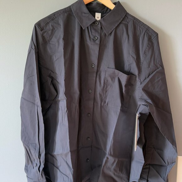 cotton blend poplin button down shirt lululemon size L Black - Picture 2 of 4